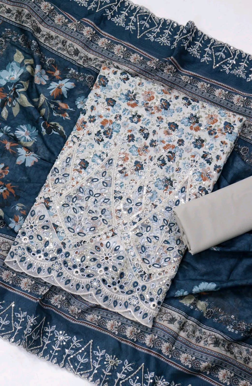 BIN SAEED Embroidered Lawn Collection 2026 💕